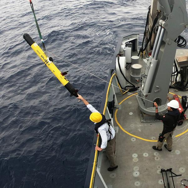 Exploring Front with Multiple Robots